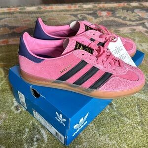 adidas Gazelle Bliss Pink Purple- women’s 8.5- NWT